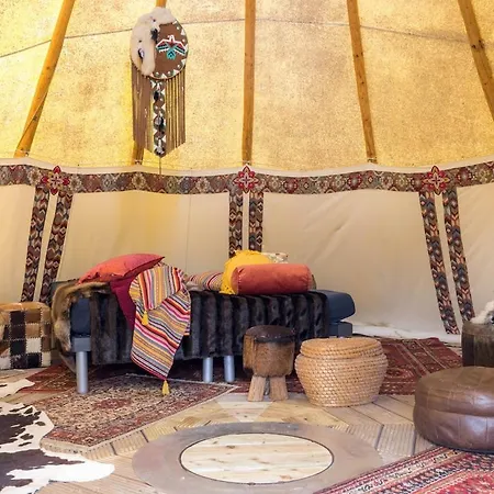 Private With Jacuzzi, Sauna & Swimmingpool *