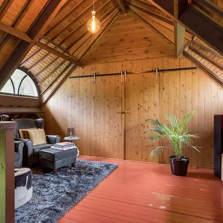 Private With Jacuzzi, Sauna & Swimmingpool * Delwijnen