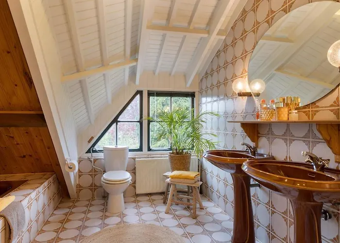 Private With Jacuzzi, Sauna & Swimmingpool Villa