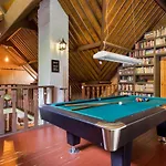 Private With Jacuzzi, Sauna & Swimmingpool *