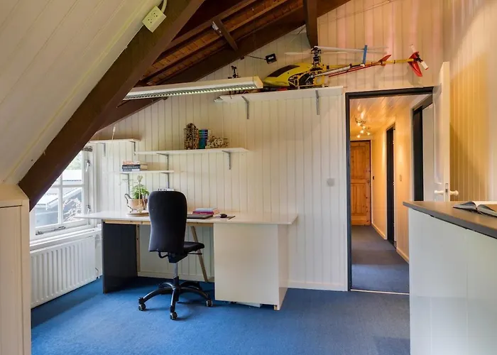 Private With Jacuzzi, Sauna & Swimmingpool Willa *